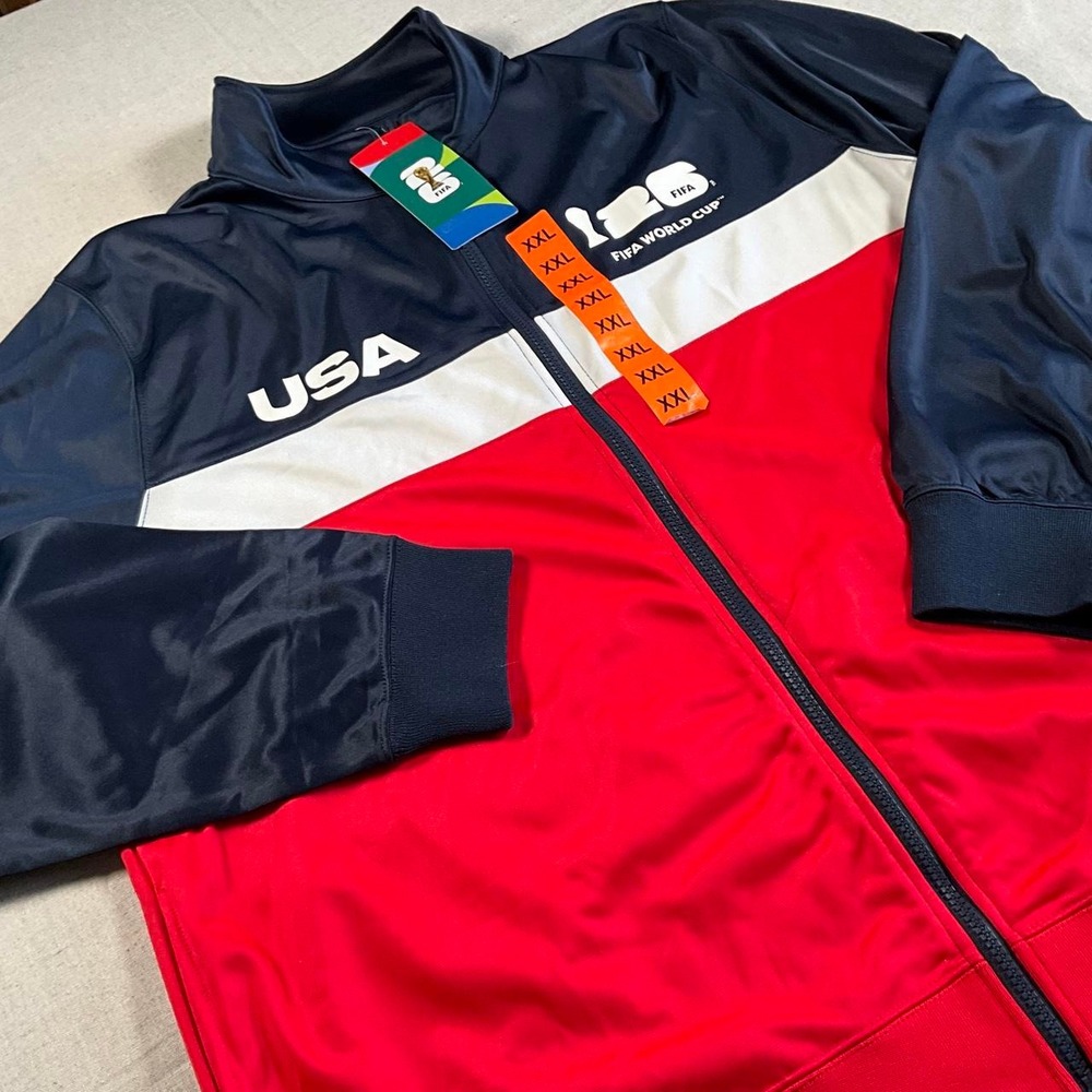 NWTs Mens adidas FIFA World Cup 26 USA Lightweight Track Jacket (XXLarge)
